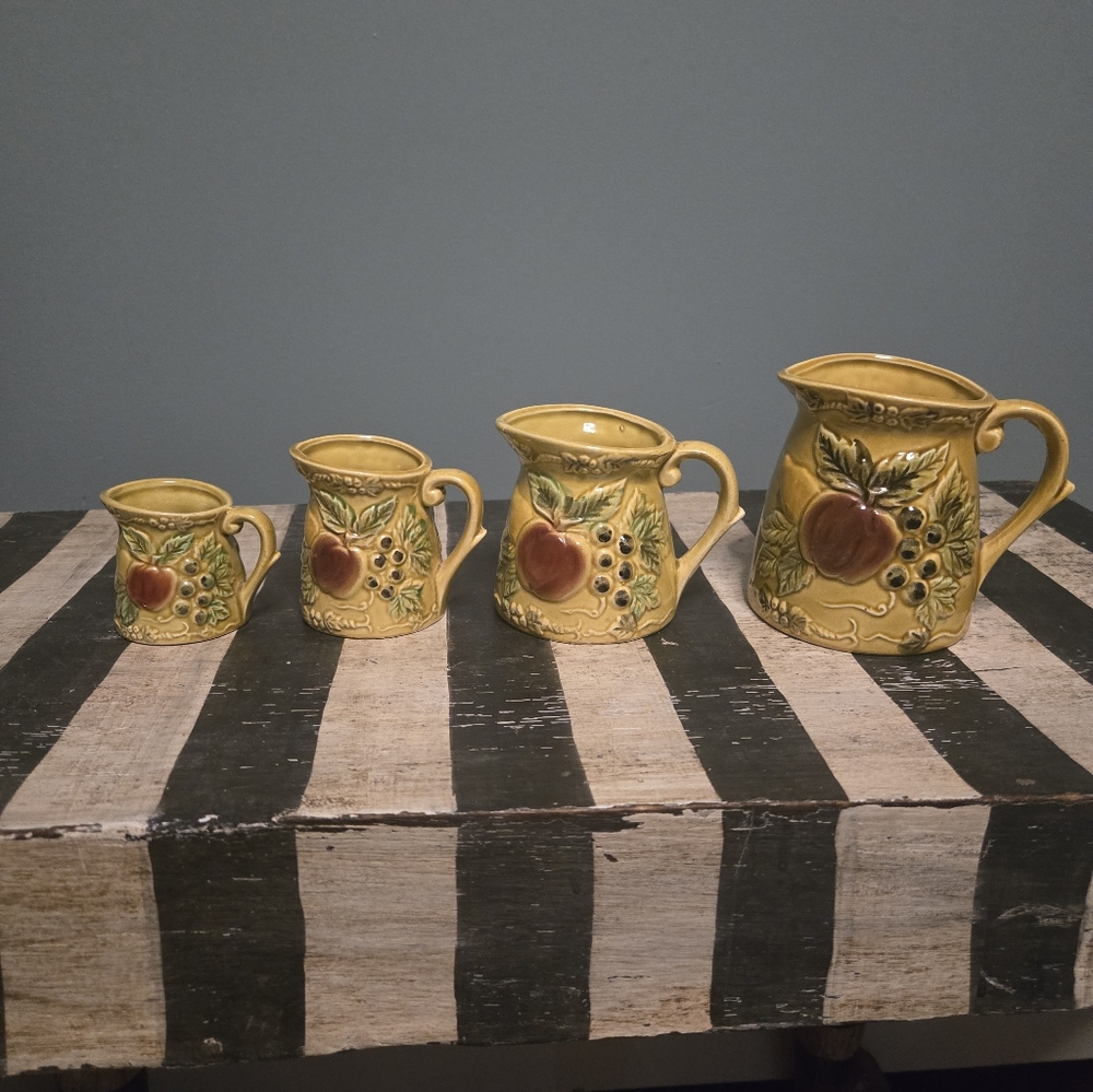 Vintage Set Of 4 Japanese Ceramic Measuring Cups